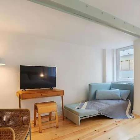 Modern Flat With Large Garden And Terrace Right Next Estrela Park Apartamento Lisboa